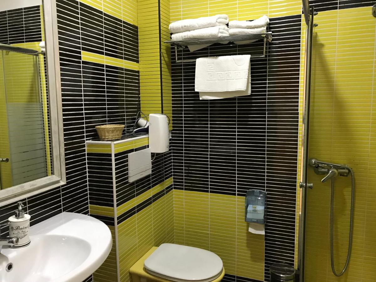 טיראנה Royal Vila Hotel מראה חיצוני תמונה